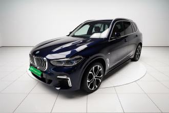 宝马X5 2022款 改款 xDrive 40Li M运动套装