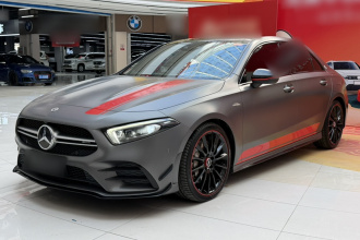 奔驰A级AMG 2021款 AMG A 35 L 4MATIC 炽夜特别版