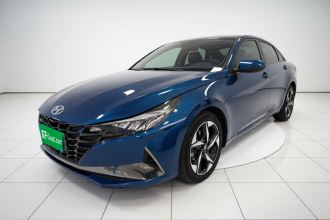 现代 伊兰特 2021款 1.5L CVT LUX尊贵版