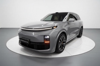 理想汽车 理想L8 2025款 Ultra 智能焕新版