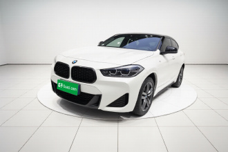 宝马X2 2023款 sDrive25i M运动曜夜版