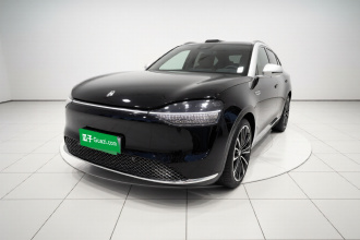 鸿蒙智行 问界M9 2024款 纯电 Ultra版 100kWh 6座版