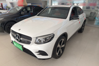 奔驰GLC轿跑 2018款 GLC 200 4MATIC 轿跑SUV