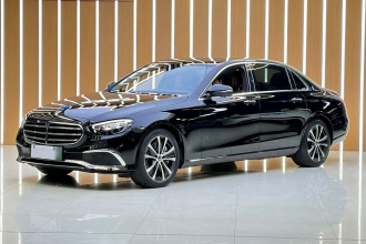 奔驰E级新能源 2022款 改款二 E 350 e L 插电式混合动力轿车