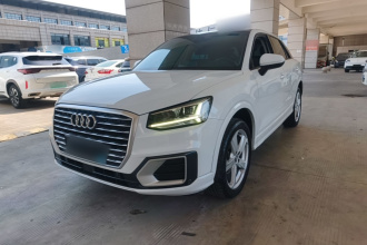 奥迪Q2L 2020款 35 TFSI 时尚致雅型
