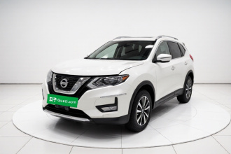 日产 奇骏 2022款 2.0L 两驱智联舒享版