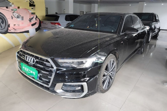 奥迪A6L 2024款 45 TFSI quattro 臻选动感型