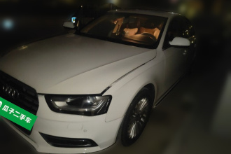 奥迪A4L 2016款 35 TFSI 典藏版 自动标准型