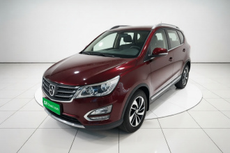 宝骏560 2015款 1.8L 手动豪华型