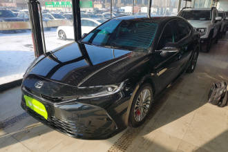 丰田 凯美瑞 2024款 双擎 2.0HE 精英版