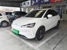 哪吒汽车 哪吒V 2022款 潮 300 Lite 磷酸铁锂