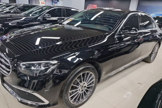奔驰E级 2023款 E 260 L 4MATIC