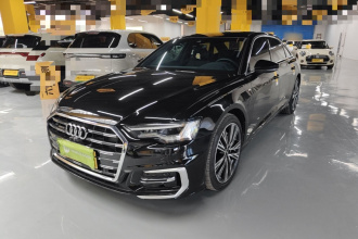 奥迪A6L 2024款 45 TFSI quattro 臻选动感型