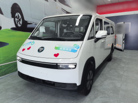 福田 风景i9 2025款 多功能长轴前驱 宁德时代 66.67kWh 智远版 平顶单胎 6座