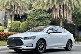 比亚迪 秦Pro新能源 2019款 EV 超能版 标准版智联领尚型