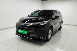 丰田 赛那SIENNA 2023款 2.5L混动 舒适版