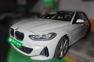宝马1系 2019款 120i 领先型M运动套装