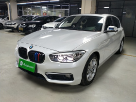 宝马1系(进口) 2016款 118i 都市设计套装