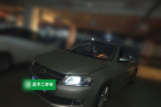 大众 朗逸 2013款 改款经典 1.6L 手动舒适版