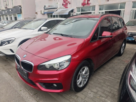 宝马2系多功能旅行车 2015款 218i 领先型