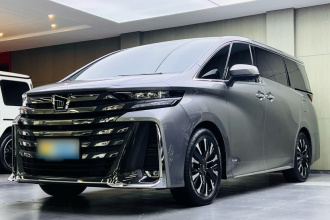 丰田 威尔法 2024款 皇冠 双擎 2.5L 至尊版
