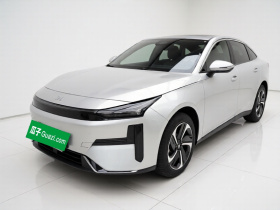 吉利银河 银河L6 2025款 EM-i 140km 探索+版