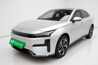 吉利银河 银河L6 2025款 EM-i 140km 探索+版