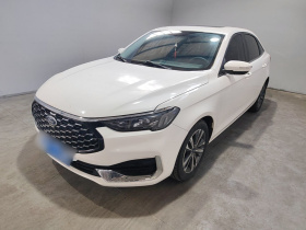 福特 福睿斯 2021款 1.5L 自动钻石版