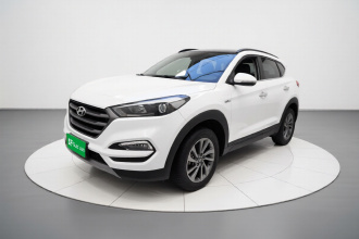 现代 途胜 2015款 1.6T 双离合两驱智能型