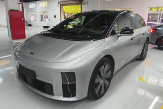 理想汽车 理想i6 2025款 四驱标准版