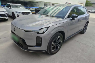 沃尔沃XC70插电式混动 2026款 两驱长续航Core