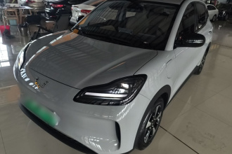 五菱汽车 五菱缤果PLUS 2024款 330km 五座版
