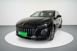 红旗E-QM5 2022款 431km 充电乐享版