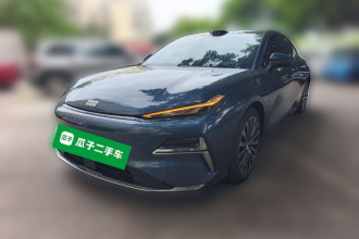 吉利银河 银河星耀8 2025款 130km EM-P 星舰版