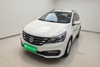 宝骏310W 2017款 1.5L 手动时尚型 国V