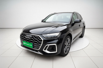 奥迪Q5L 2022款 45T 豪华动感型
