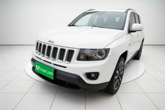 Jeep 指南者(进口) 2014款 2.4L 四驱豪华版