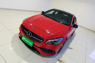 奔驰CLA 2018款 CLA 220 4MATIC
