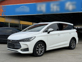 比亚迪 宋MAX 2019款 1.5T 自动智联睿逸天窗型 6座 国VI