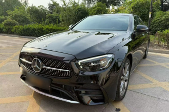 奔驰E级 2022款 改款 E 300 L 运动时尚型