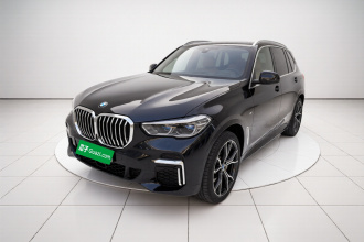 宝马X5 2022款 xDrive 40Li M运动套装