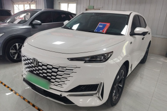 长安UNI-K 智电iDD 2023款 智电iDD 1.5T 135km智趣型
