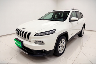 Jeep 自由光 2017款 2.0L 优越版