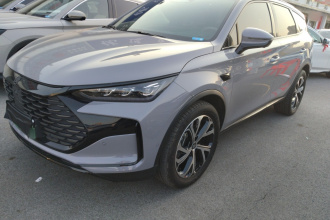 比亚迪 唐新能源 2025款 智驾版 DM-i 115KM 旗舰型