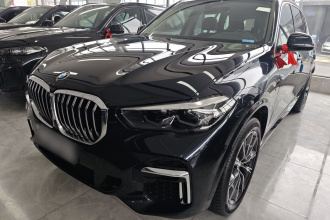 宝马X5 2022款 改款 xDrive 30Li M运动套装