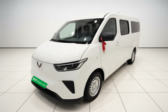 五菱汽车 五菱扬光 2026款 440km 客车版舒适型 6座