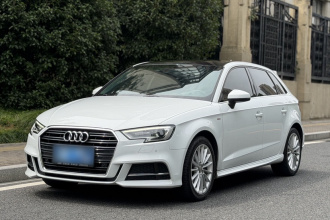 奥迪A3 2018款 30周年年型 Sportback 35 TFSI 时尚型