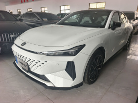 长安UNI-V 智电iDD 2024款 蓝鲸智电iDD 136km 智尊型