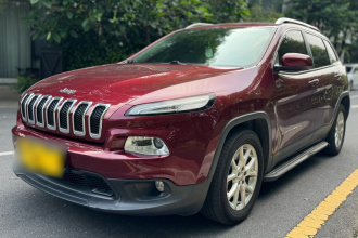 Jeep 自由光 2016款 2.4L 领先版