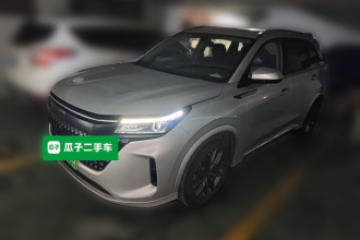 蓝电E5 2023款 1.5L DE-i 100KM畅享型 7座